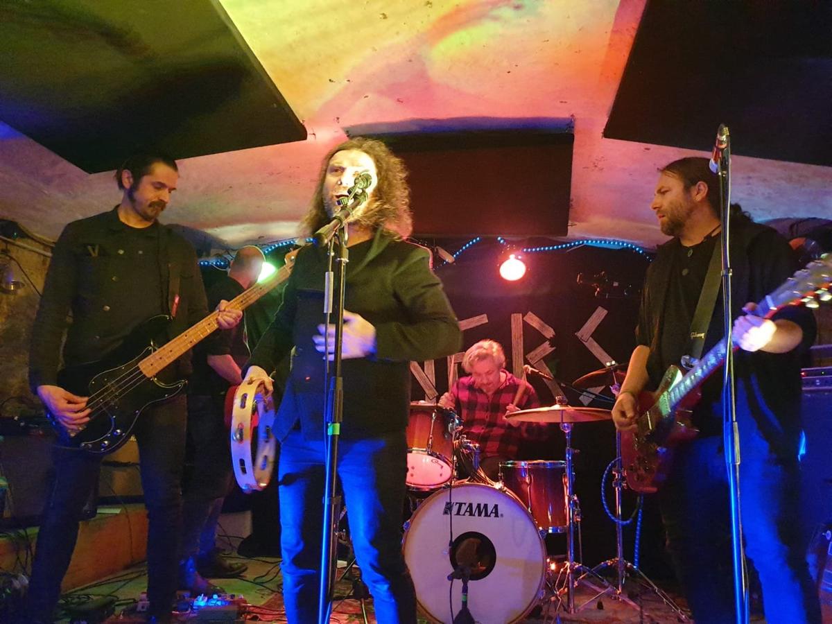 The band playing at Riesa Efau